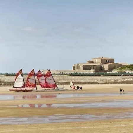 Avenue Aquitaine Duplex Proche Plage Les Sables-dʼOlonne
